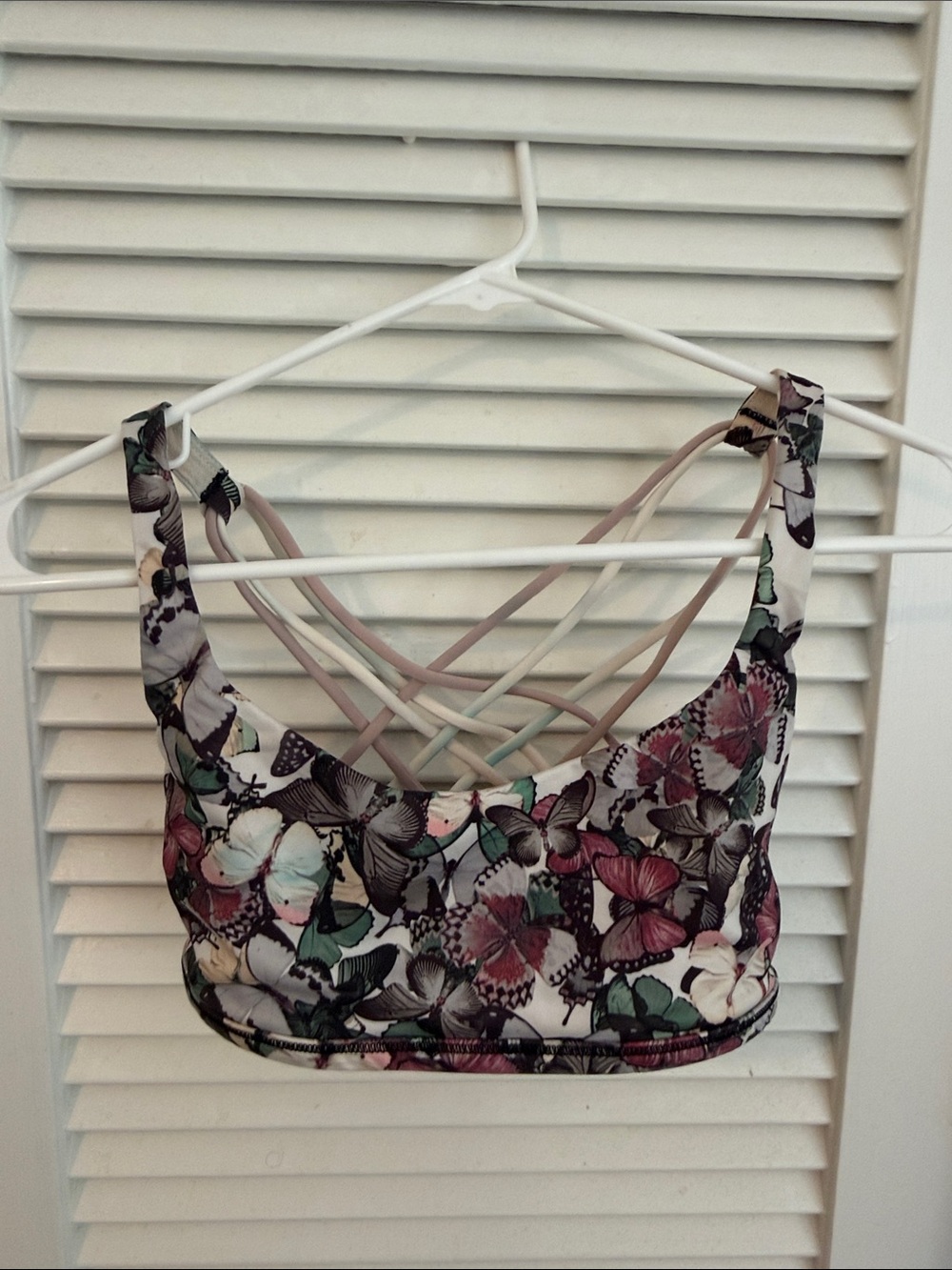 Lululemon Free To Be Wild Sports Bra So Fly Butterfly Angel Wing Multi
